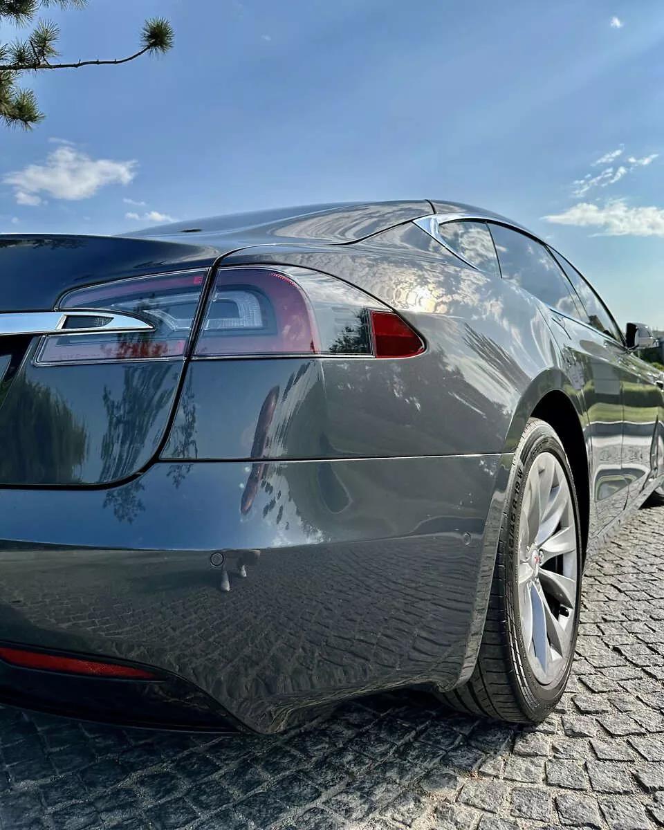 Tesla Model S  75 kWh 2017thumbnail91