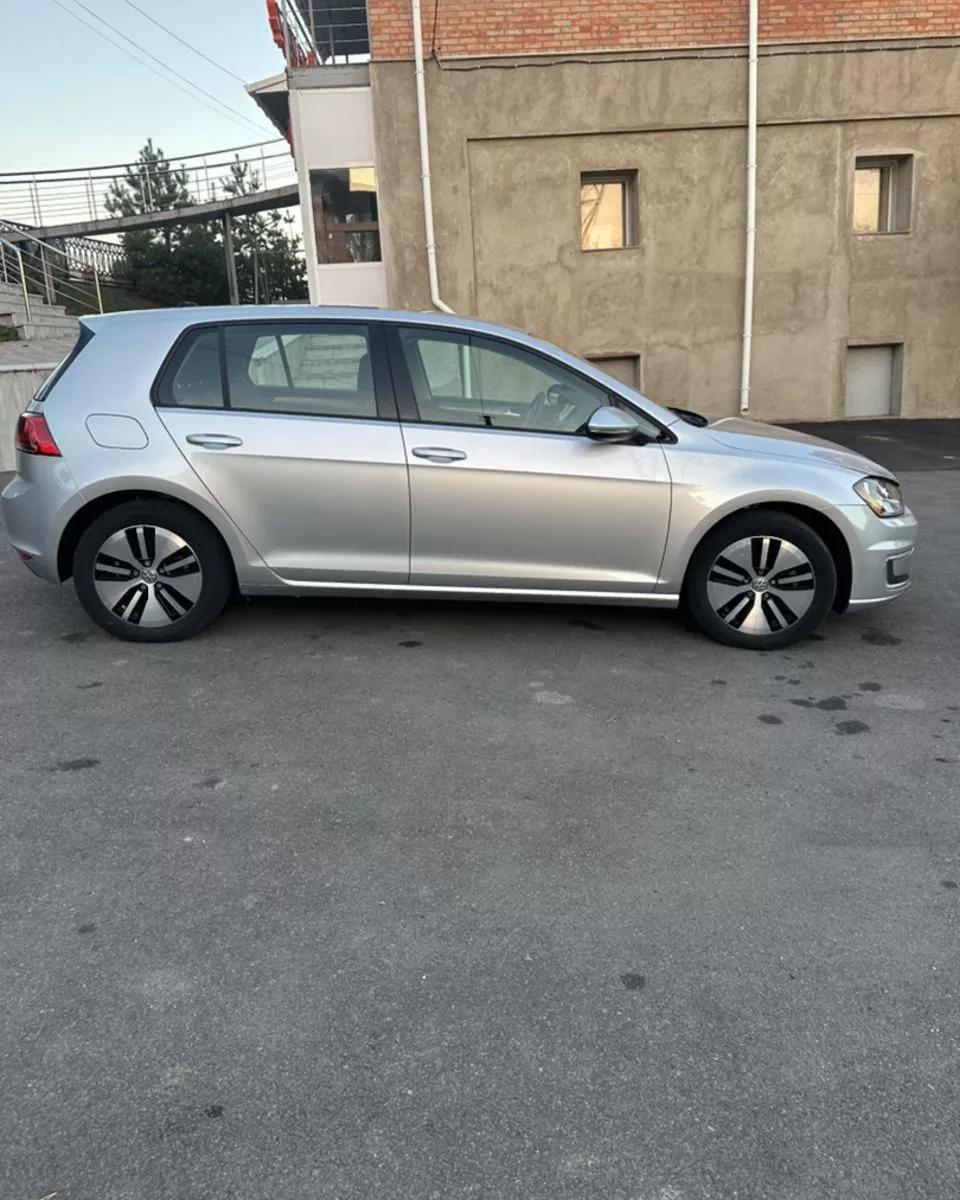 Volkswagen e-Golf  24 kWh 201651