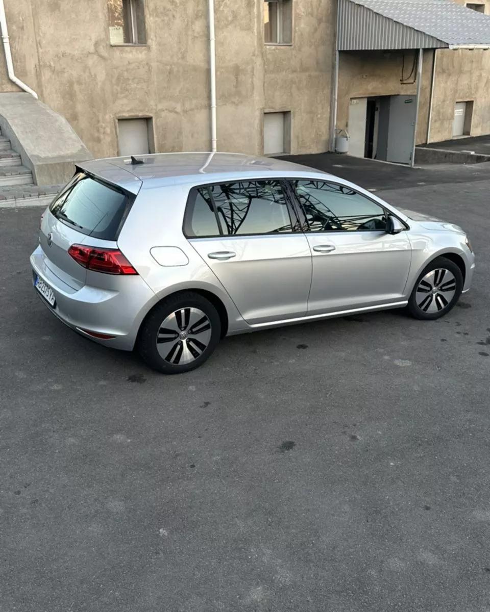 Volkswagen e-Golf  24 kWh 201661