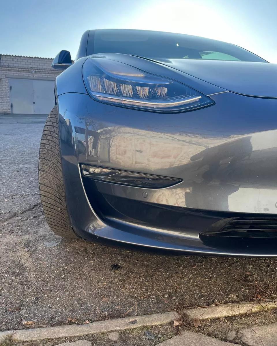 Tesla Model 3  201961