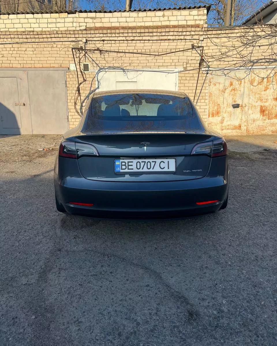 Tesla Model 3  2019thumbnail111