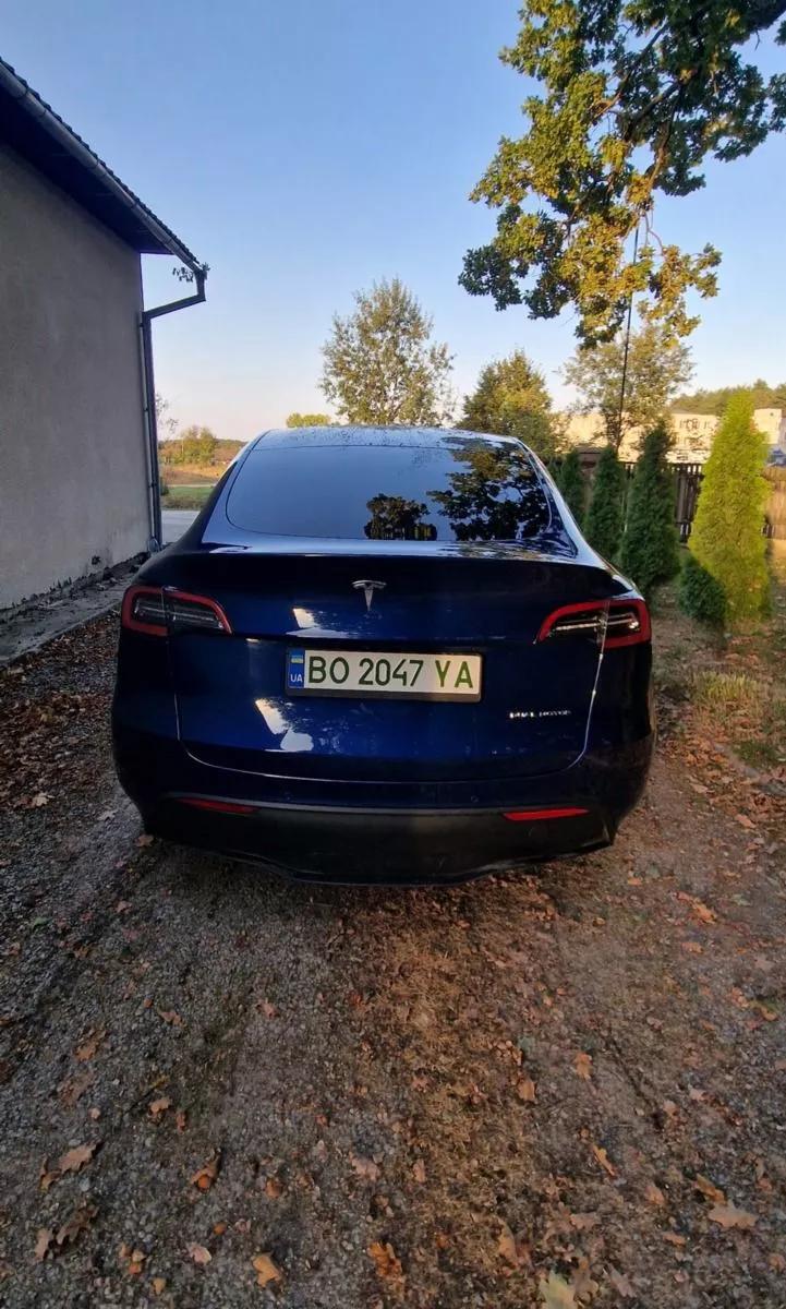 Tesla Model Y  75 kWh 2020121
