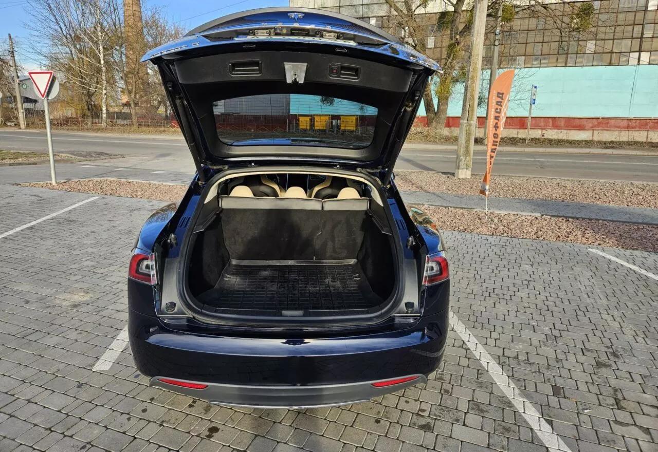 Tesla Model S  85 kWh 2014thumbnail131