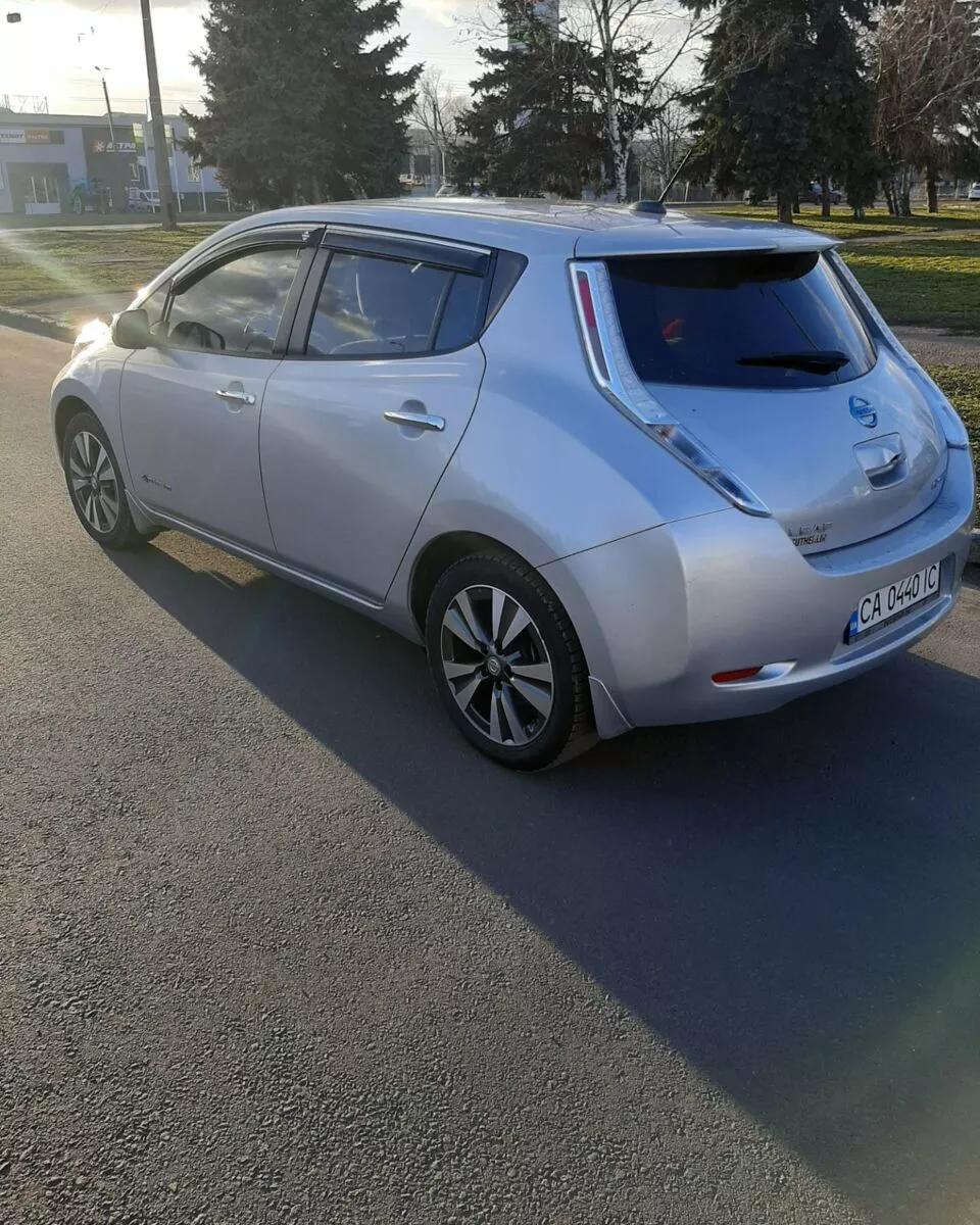 Nissan Leaf  24 kWh 201401