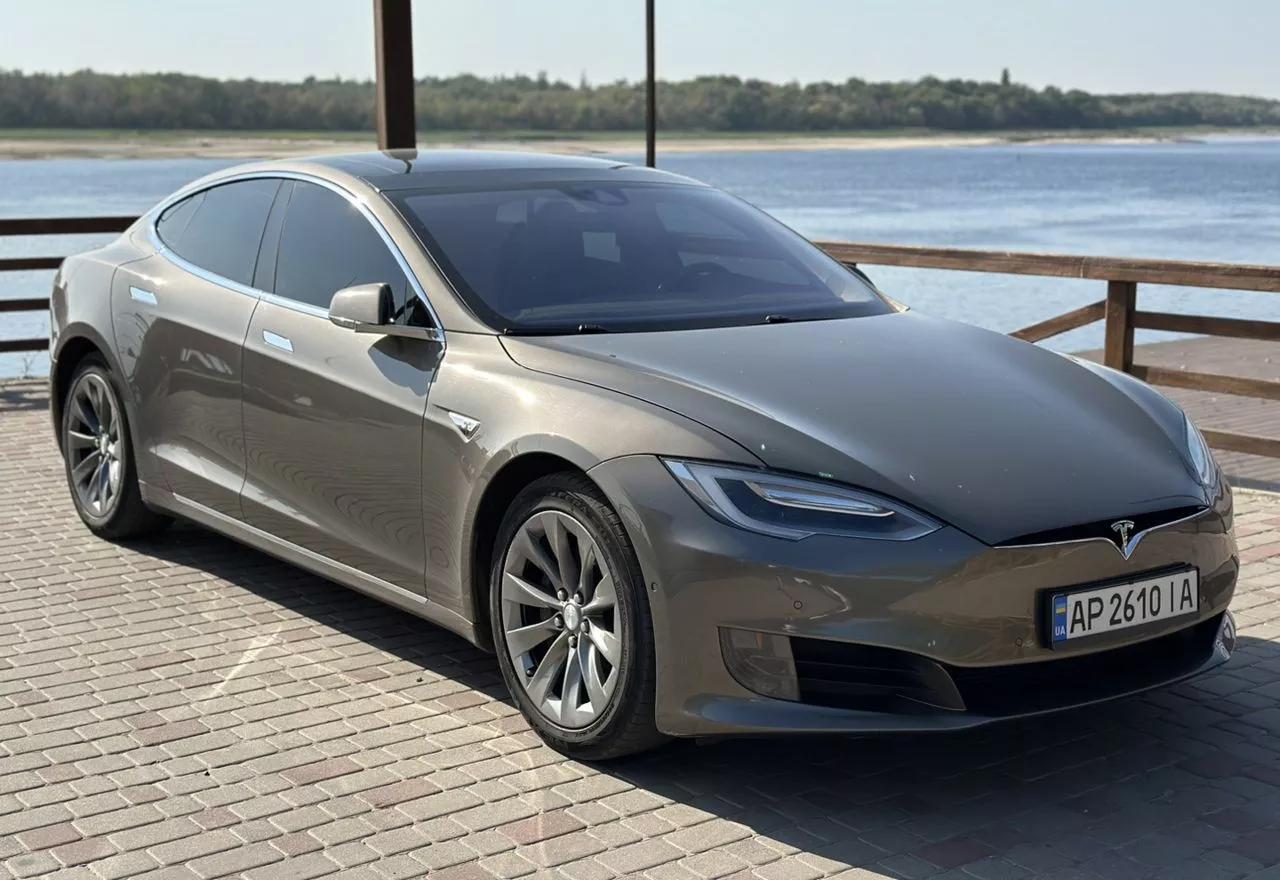 Tesla Model S  75 kWh 201601