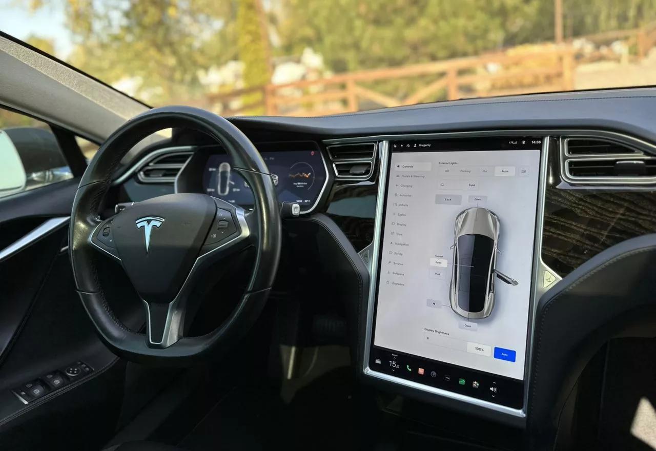 Tesla Model S  75 kWh 2016141