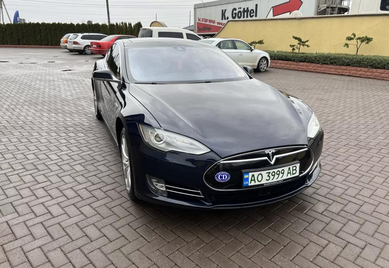 Tesla Model S  85 kWh 2014261