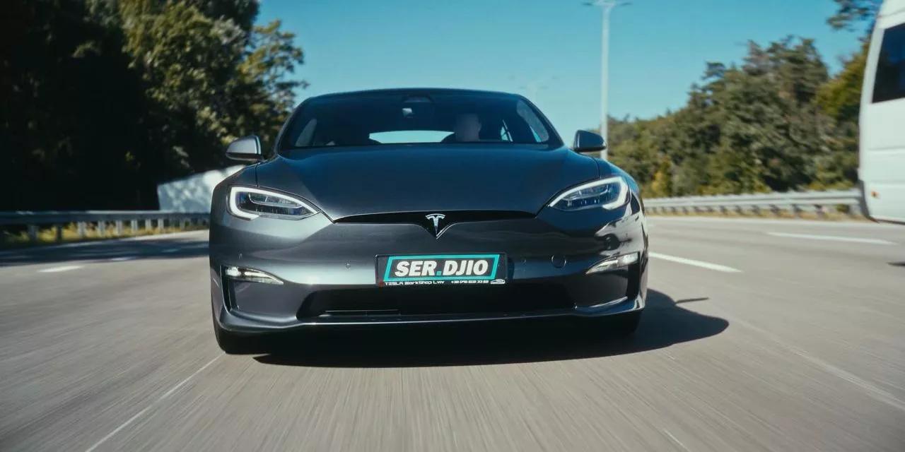 Tesla Model S  100 kWh 2021thumbnail01