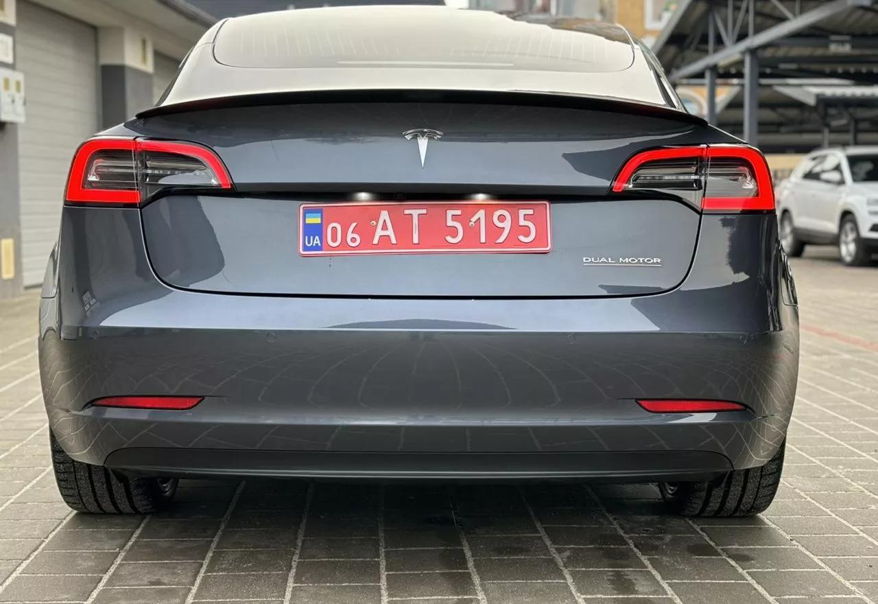 Tesla Model 3  80.5 kWh 2020231