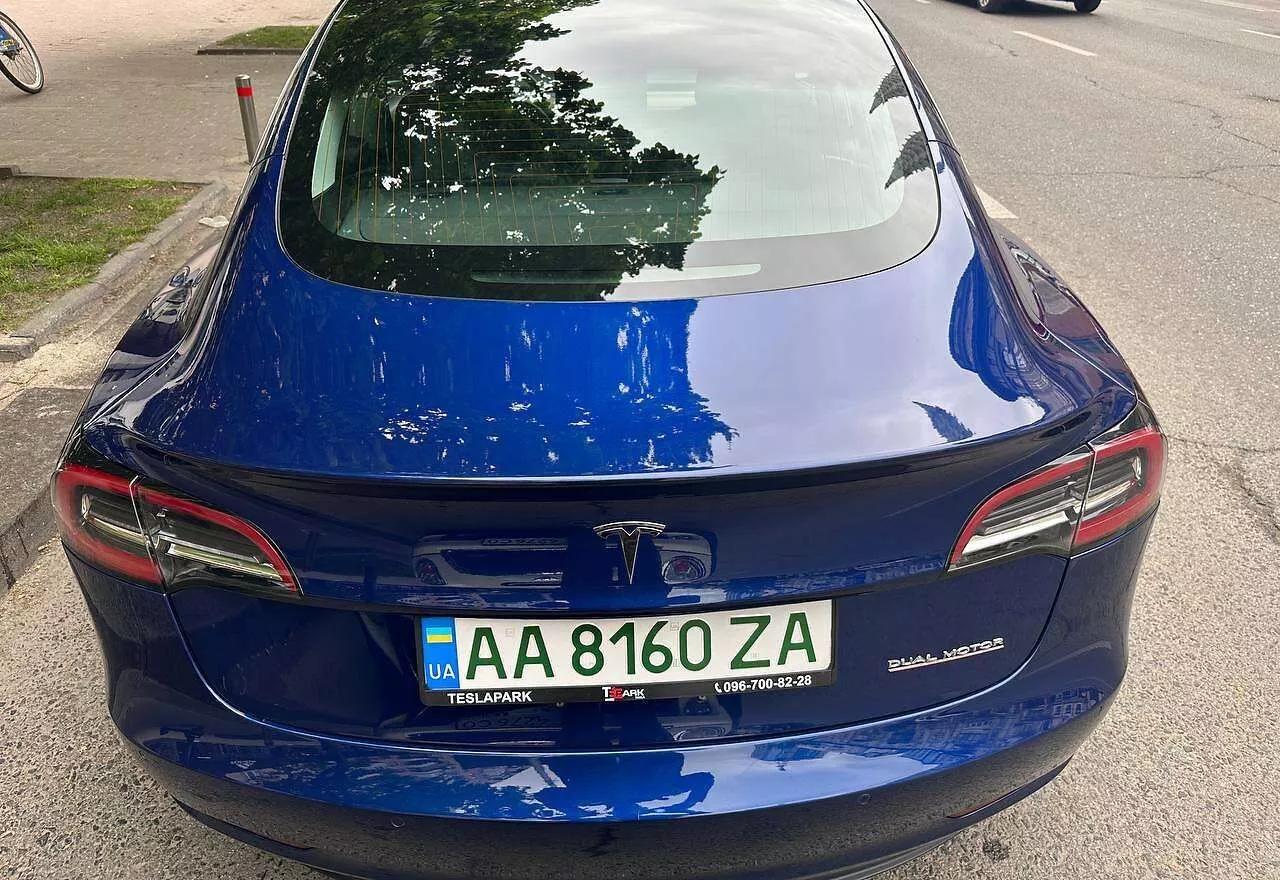 Tesla Model 3  2018thumbnail51