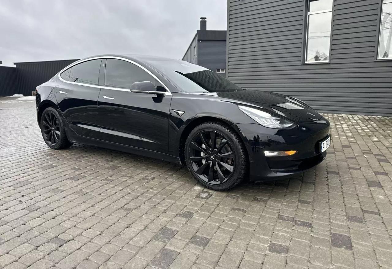 Tesla Model 3  75 kWh 2018131