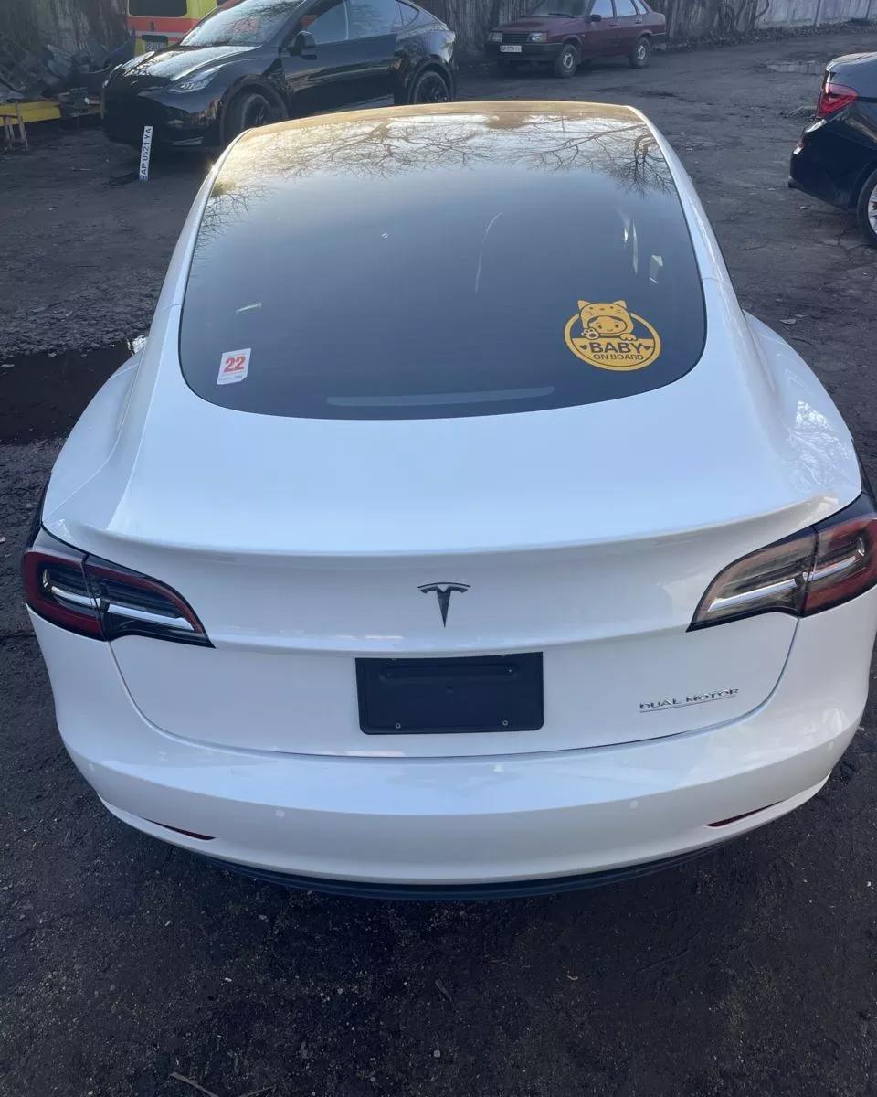 Tesla Model 3  80.5 kWh 2022171