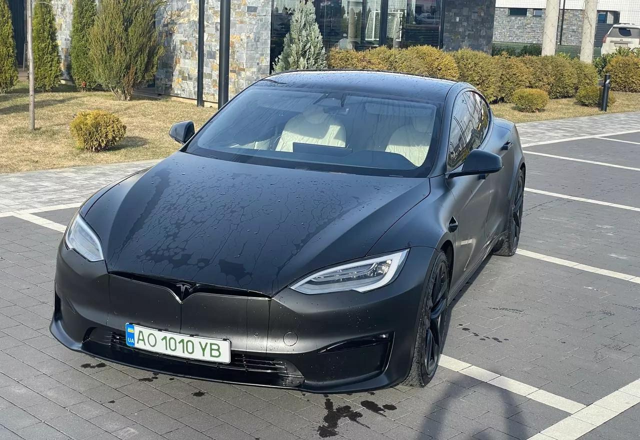Tesla Model S  2021thumbnail101