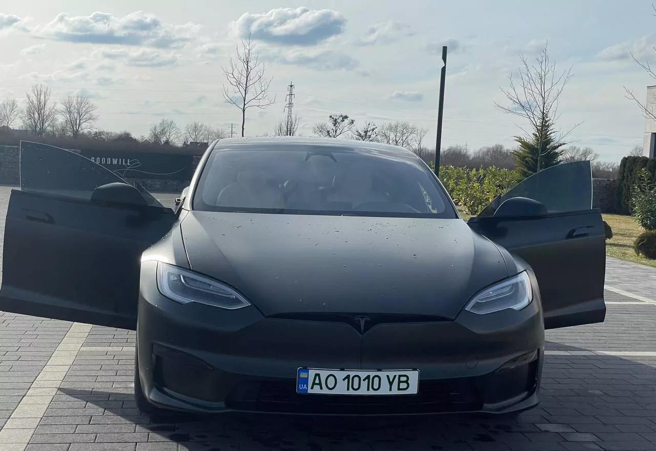 Tesla Model S  2021thumbnail31
