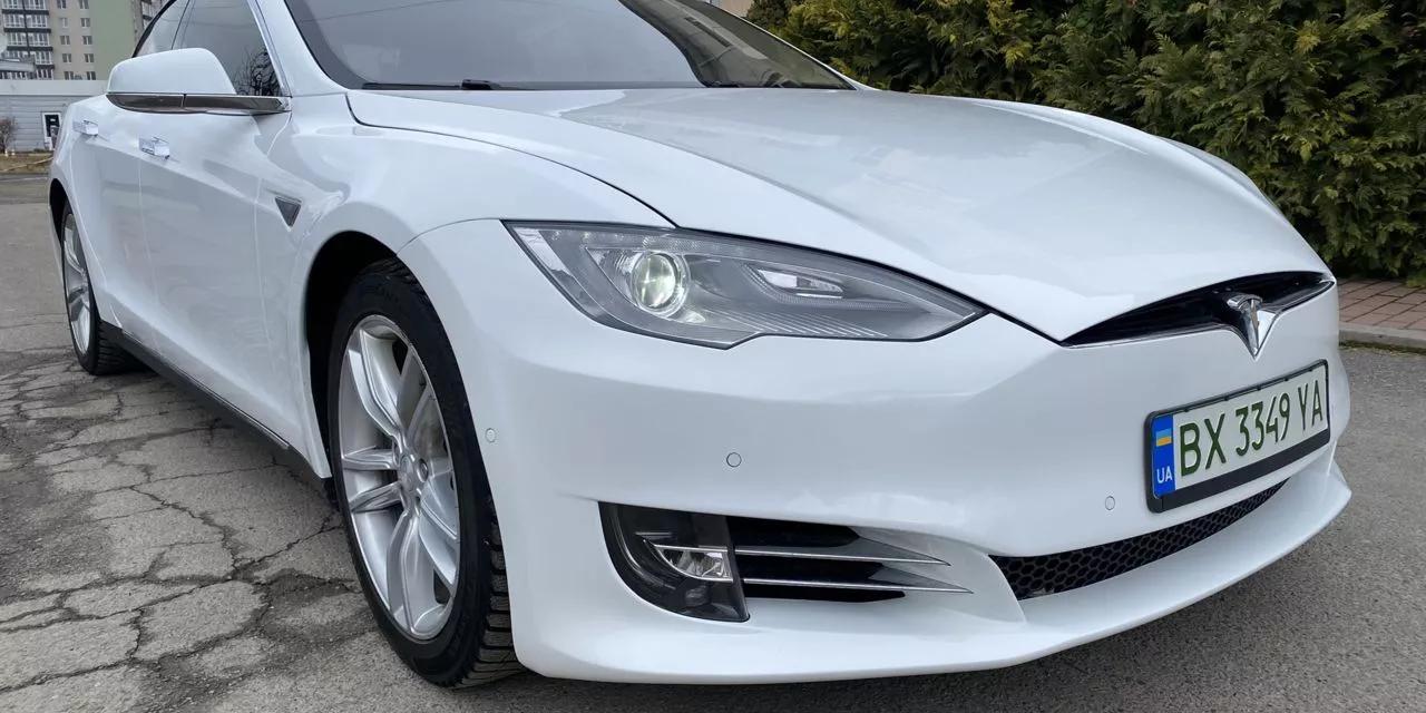 Tesla Model S  85 kWh 2014thumbnail41