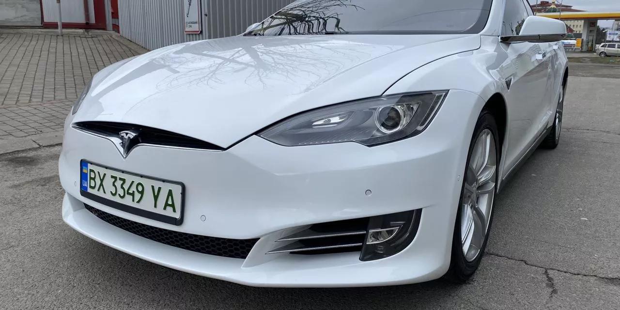 Tesla Model S  85 kWh 2014101