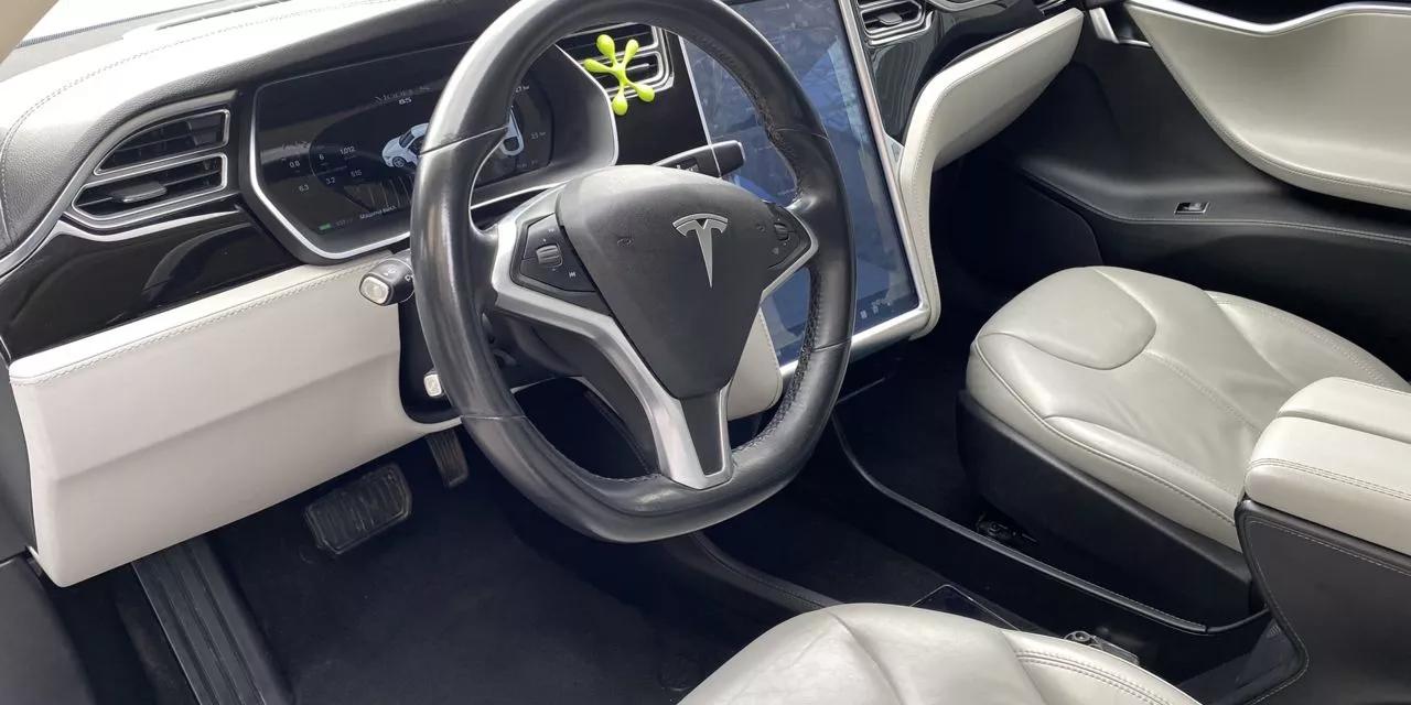 Tesla Model S  85 kWh 2014thumbnail121