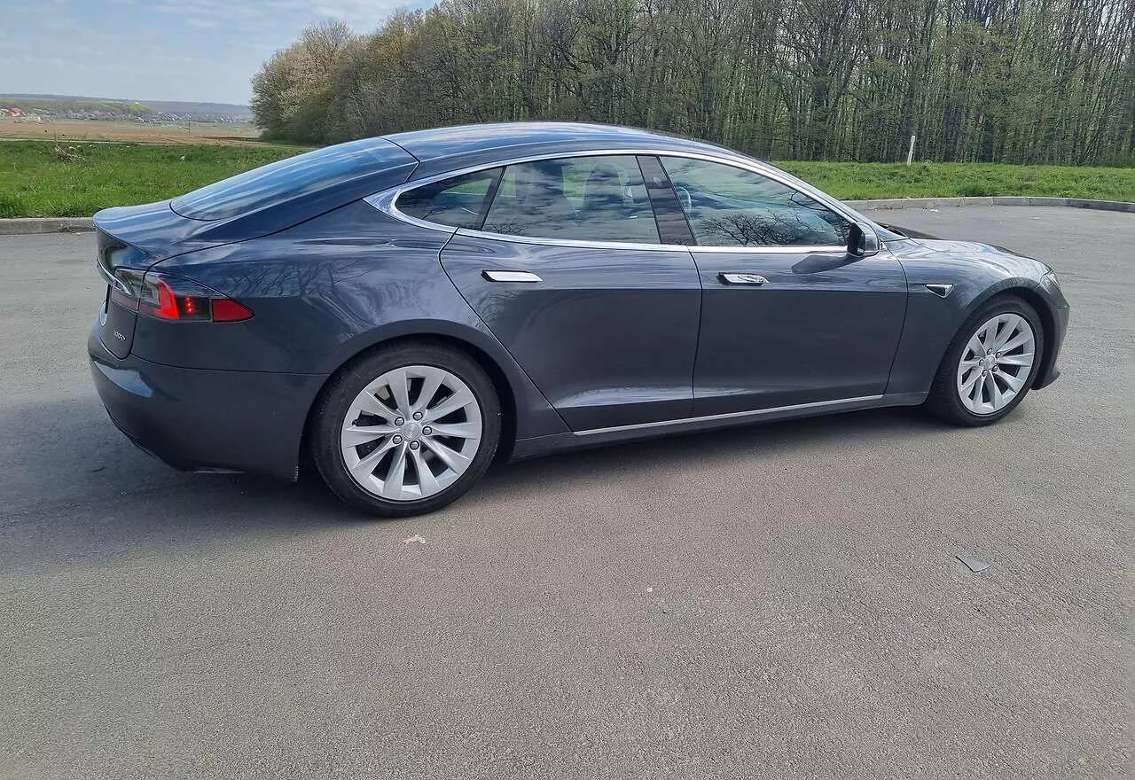 Tesla Model S  100 kWh 2017thumbnail111