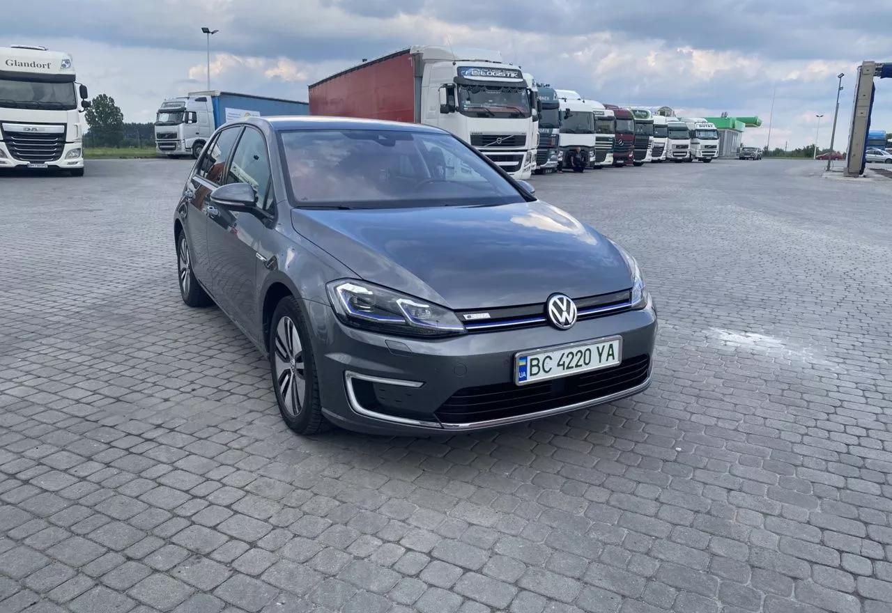 Volkswagen e-Golf  35.8 kWh 201801