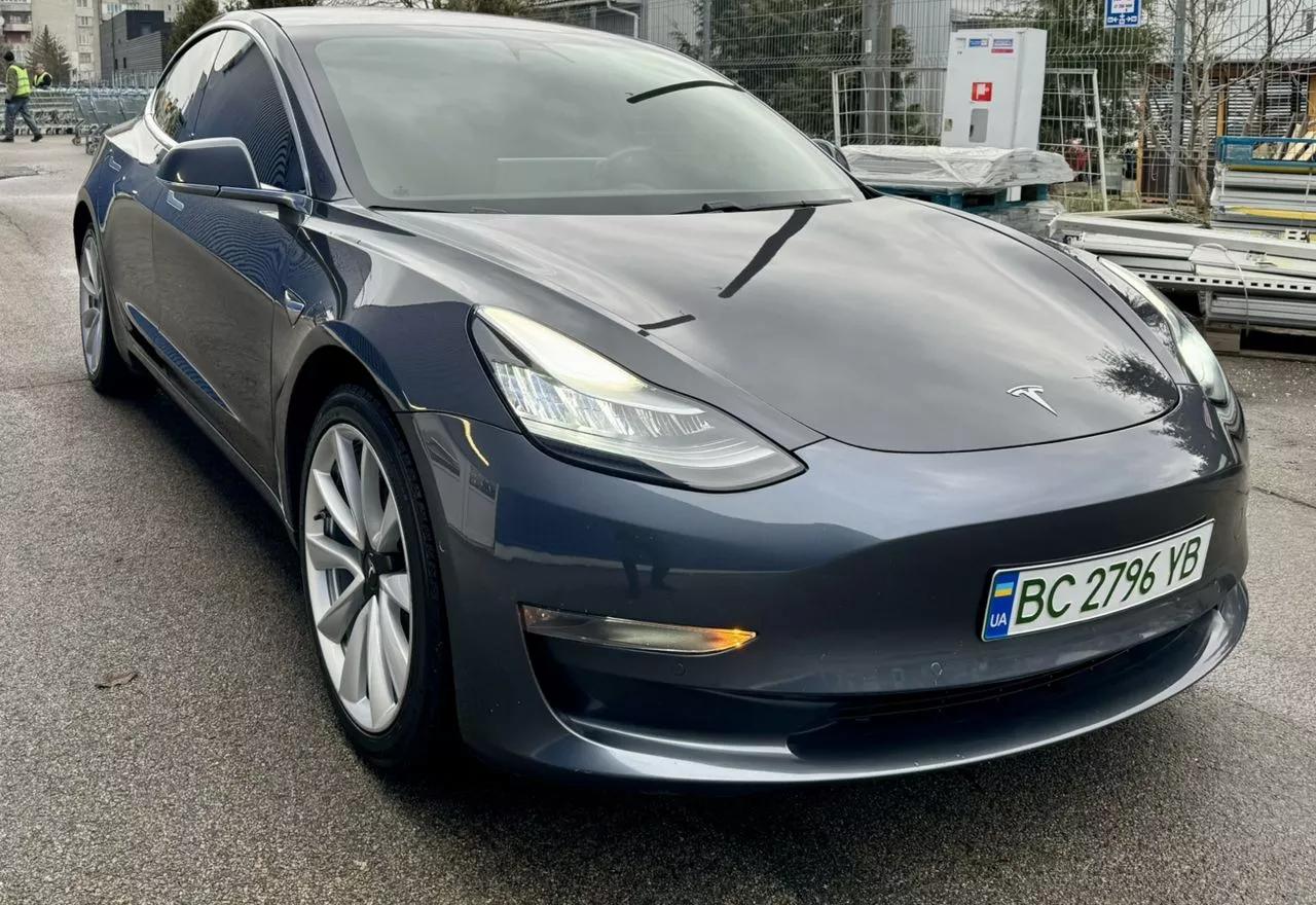 Tesla Model 3  75 kWh 201901