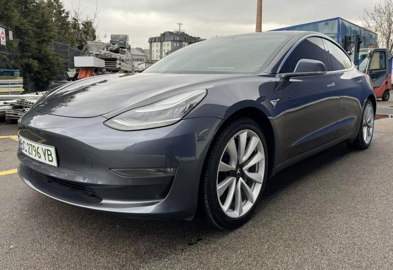 Tesla Model 3  75 kWh 2019111