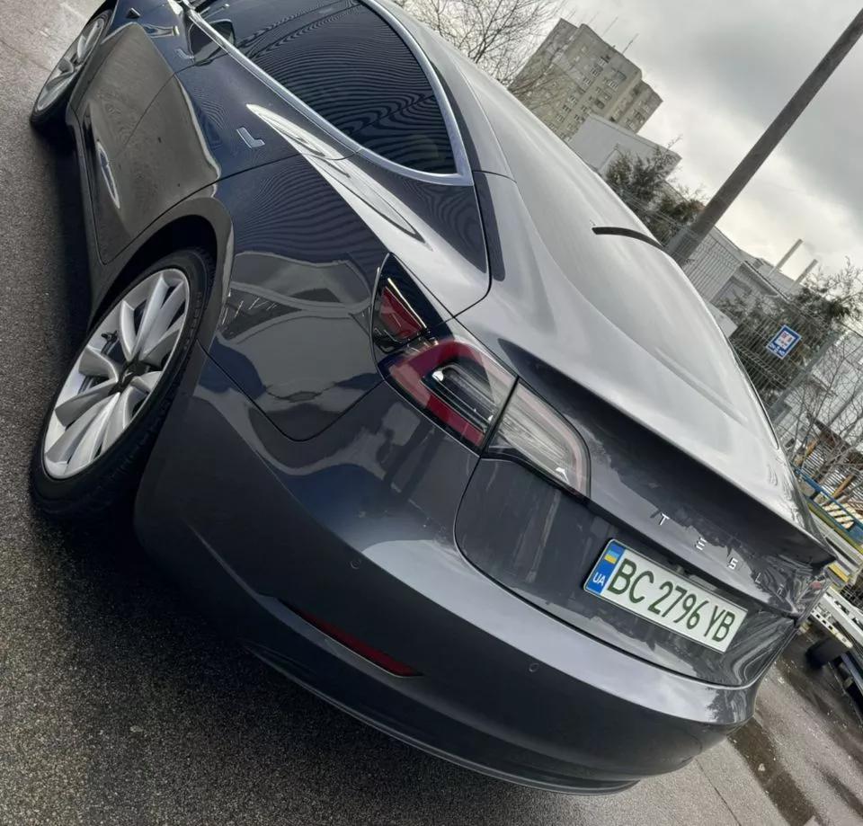 Tesla Model 3  75 kWh 2019191