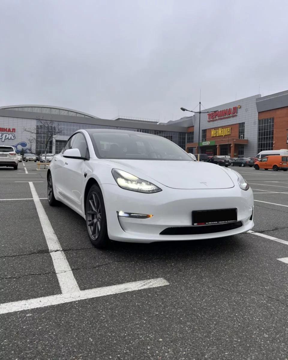 Tesla Model 3  82 kWh 202121