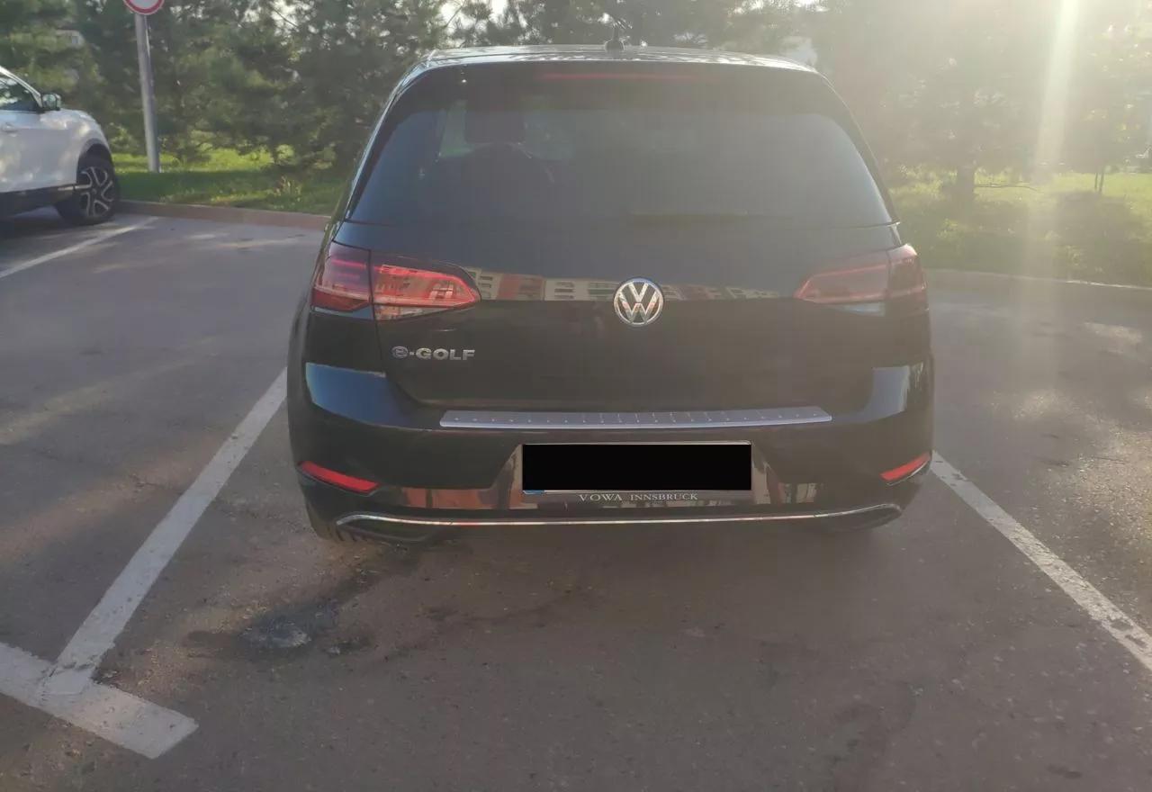 Volkswagen e-Golf  36 kWh 2018151