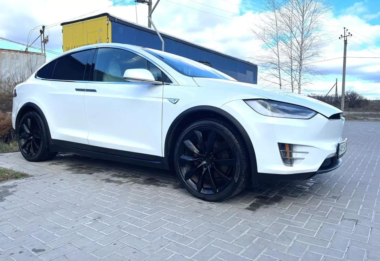 Tesla Model X  90 kWh 2016211