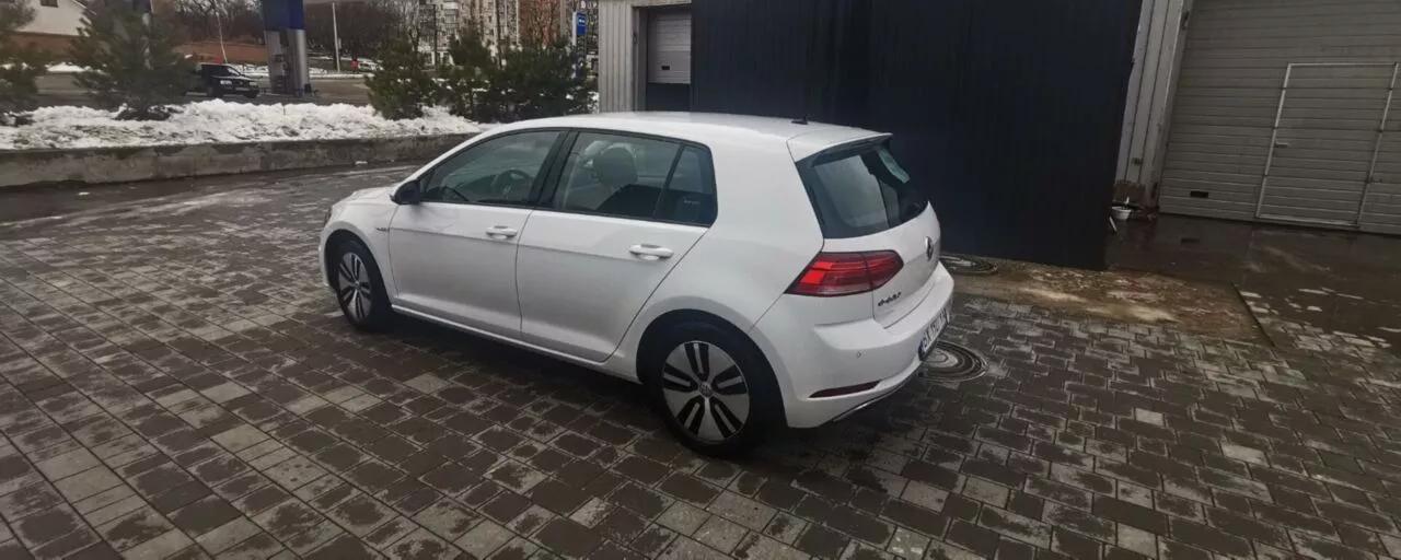 Volkswagen e-Golf  36 kWh 202061