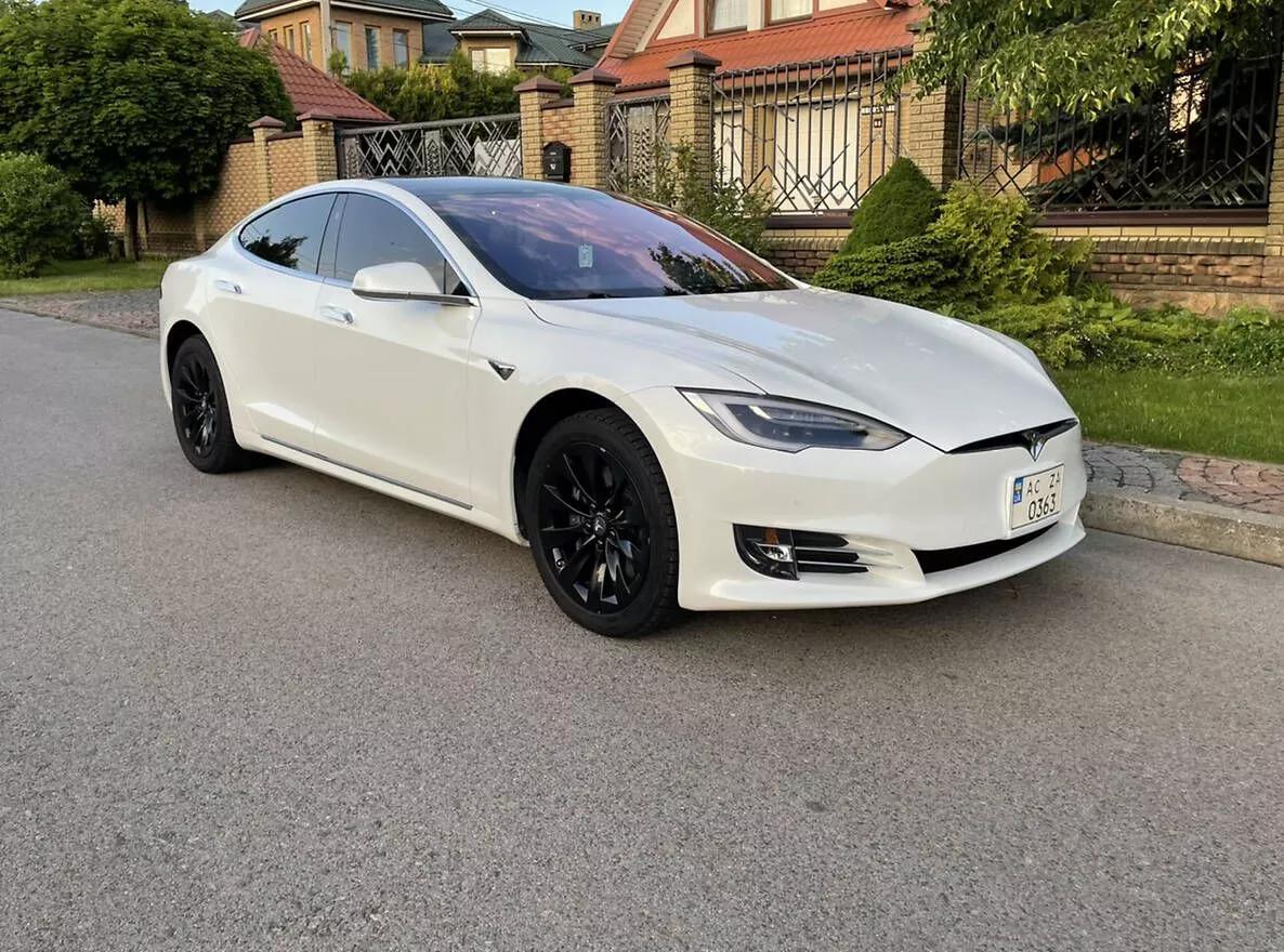 Tesla Model S  75 kWh 201821