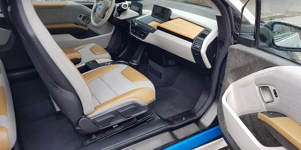 BMW i3  22 kWh 2015thumbnail191