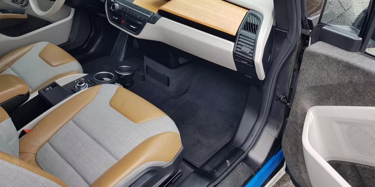 BMW i3  22 kWh 2015211
