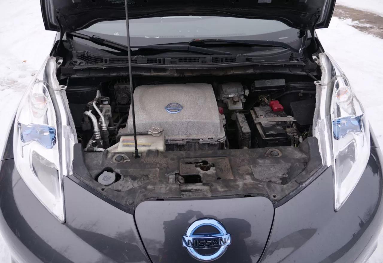 Nissan Leaf  24 kWh 2013211