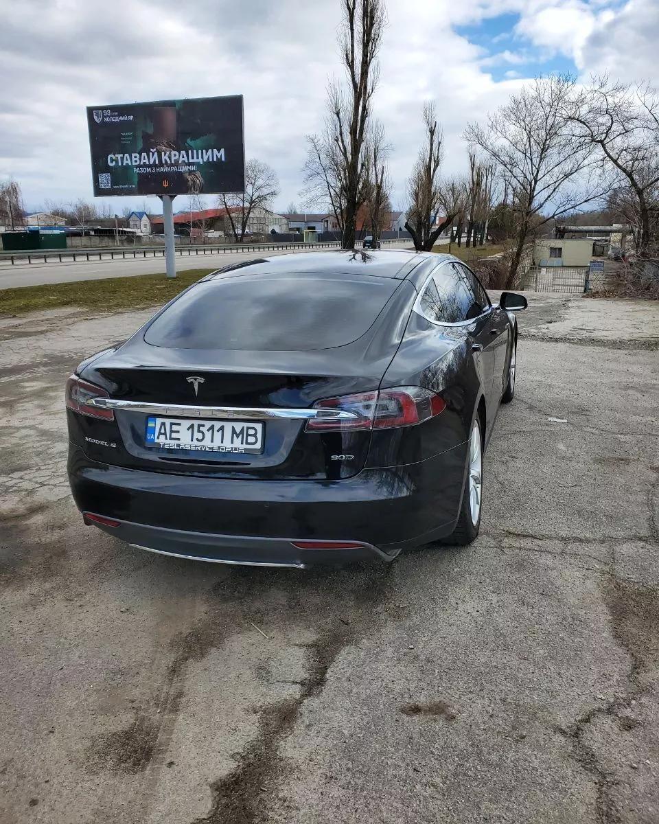 Tesla Model S  90 kWh 201531