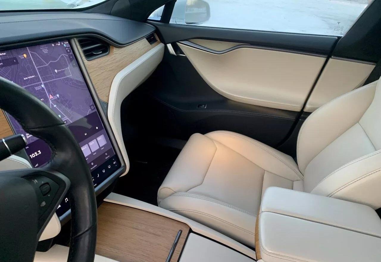 Tesla Model S  100 kWh 2019thumbnail181