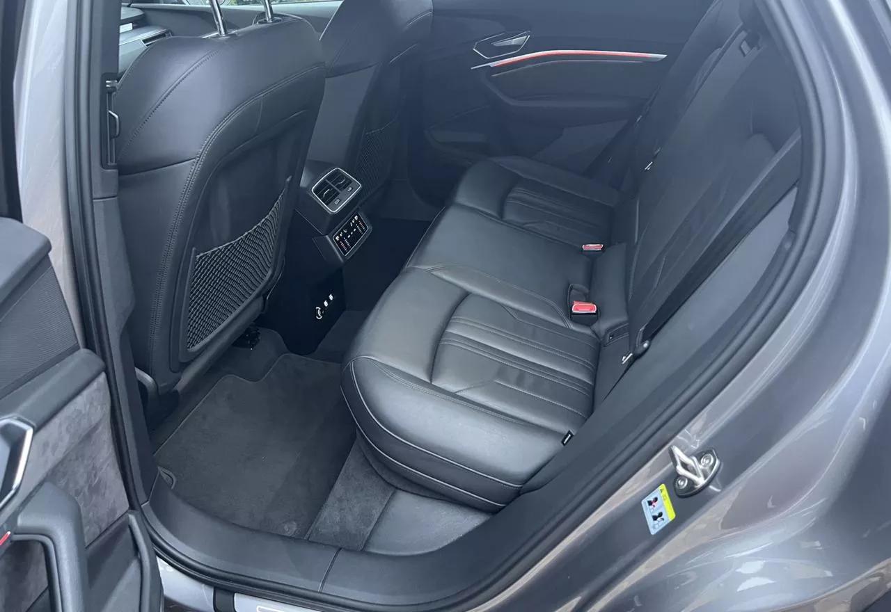Audi E-tron  2019thumbnail151