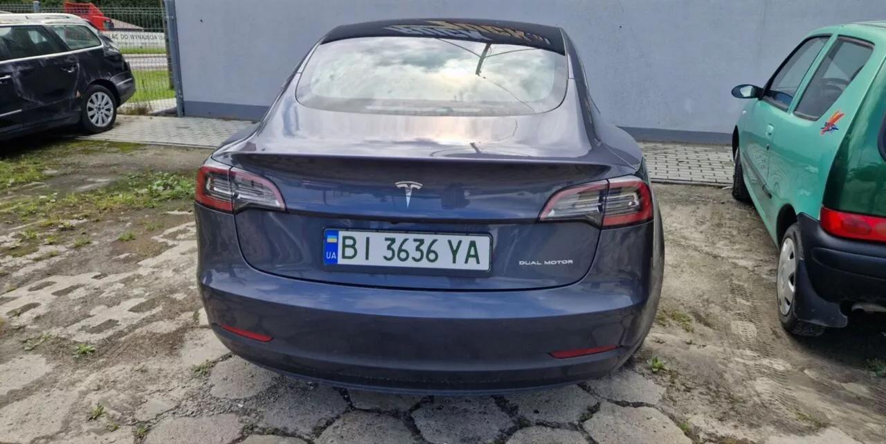 Tesla Model 3  80 kWh 202231