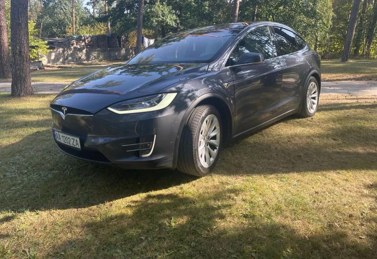 Tesla Model X  100 kWh 201701