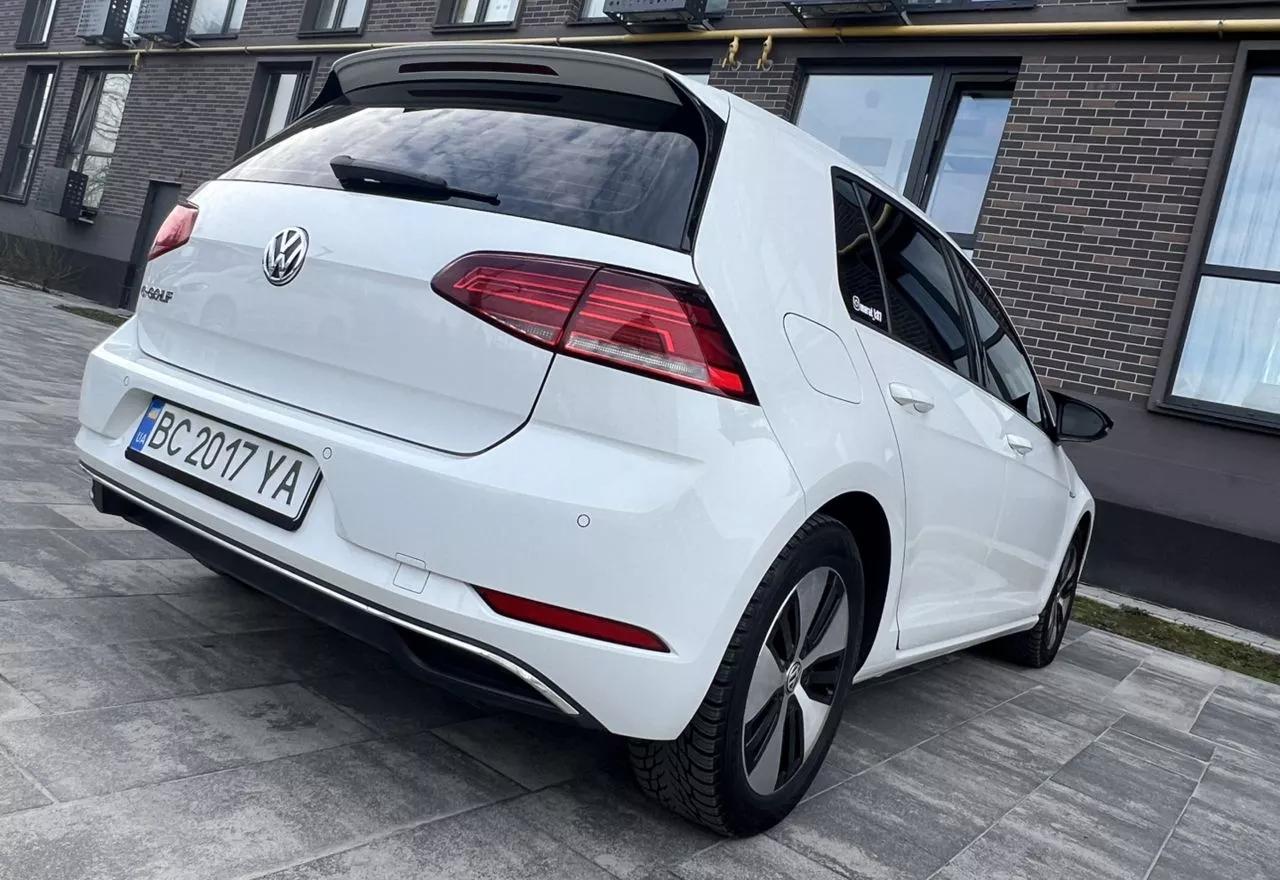 Volkswagen e-Golf  100 kWh 2017thumbnail161