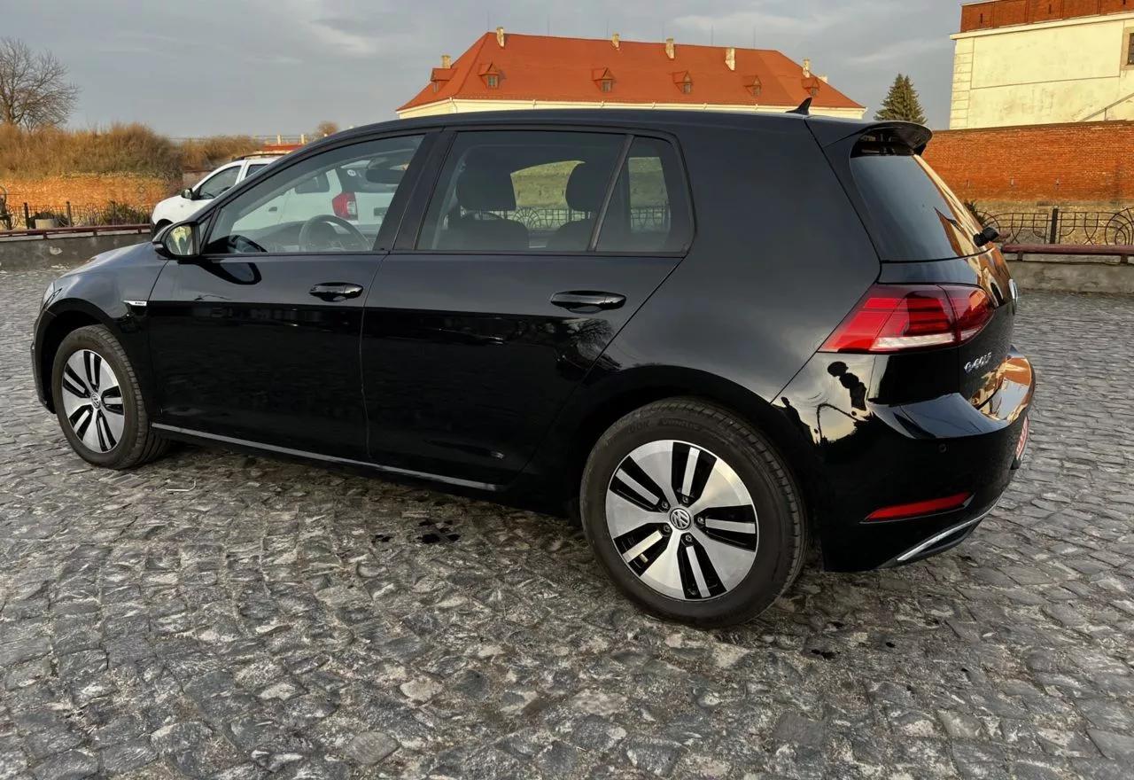Volkswagen e-Golf  36 kWh 201891