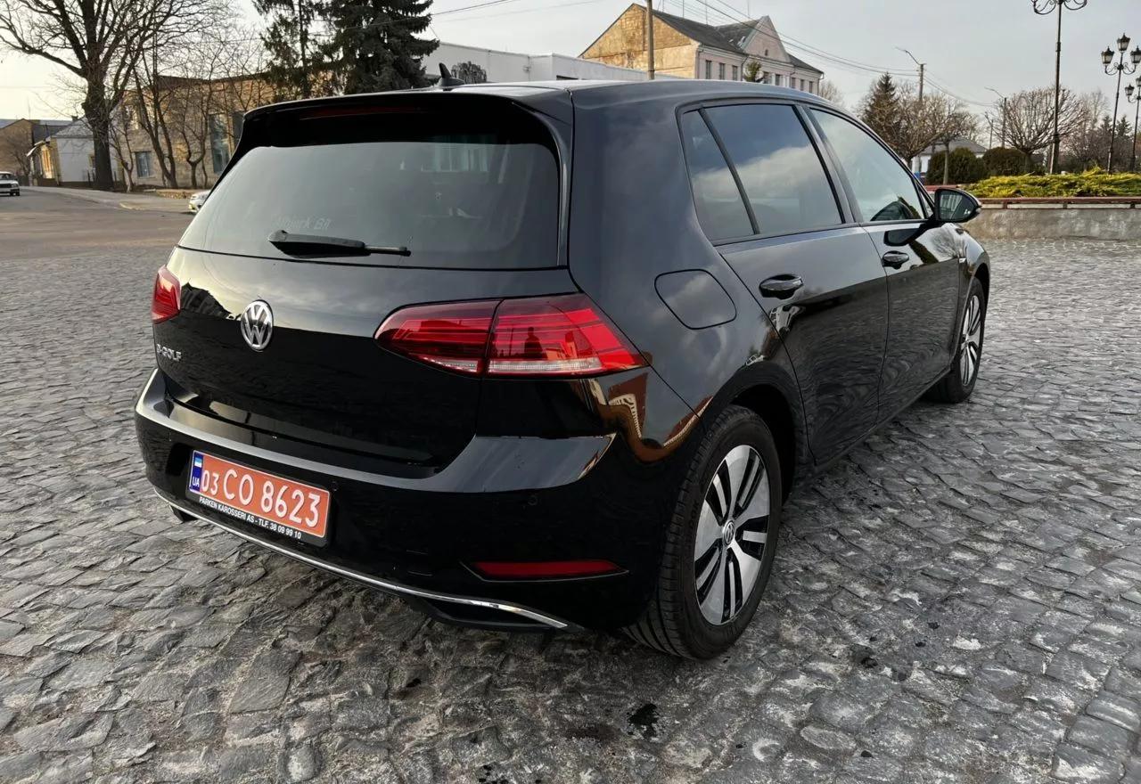 Volkswagen e-Golf  36 kWh 2018thumbnail121