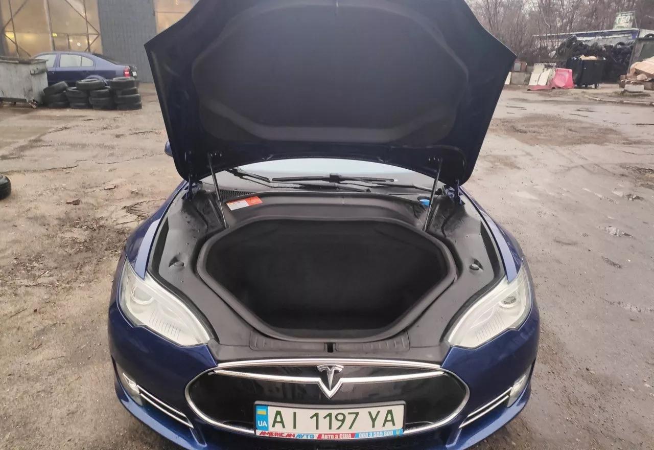 Tesla Model S  85 kWh 2015thumbnail161