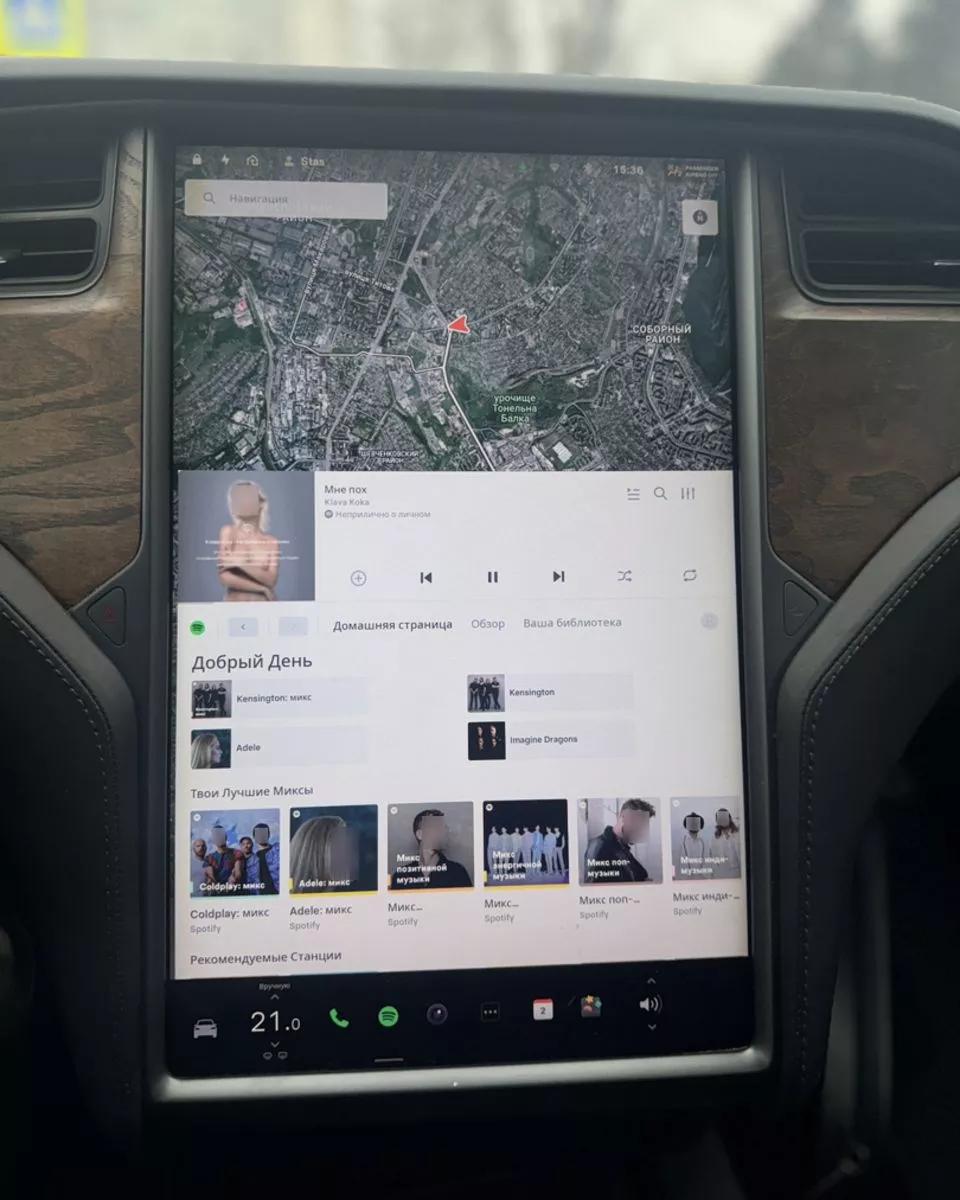 Tesla Model X  2018191