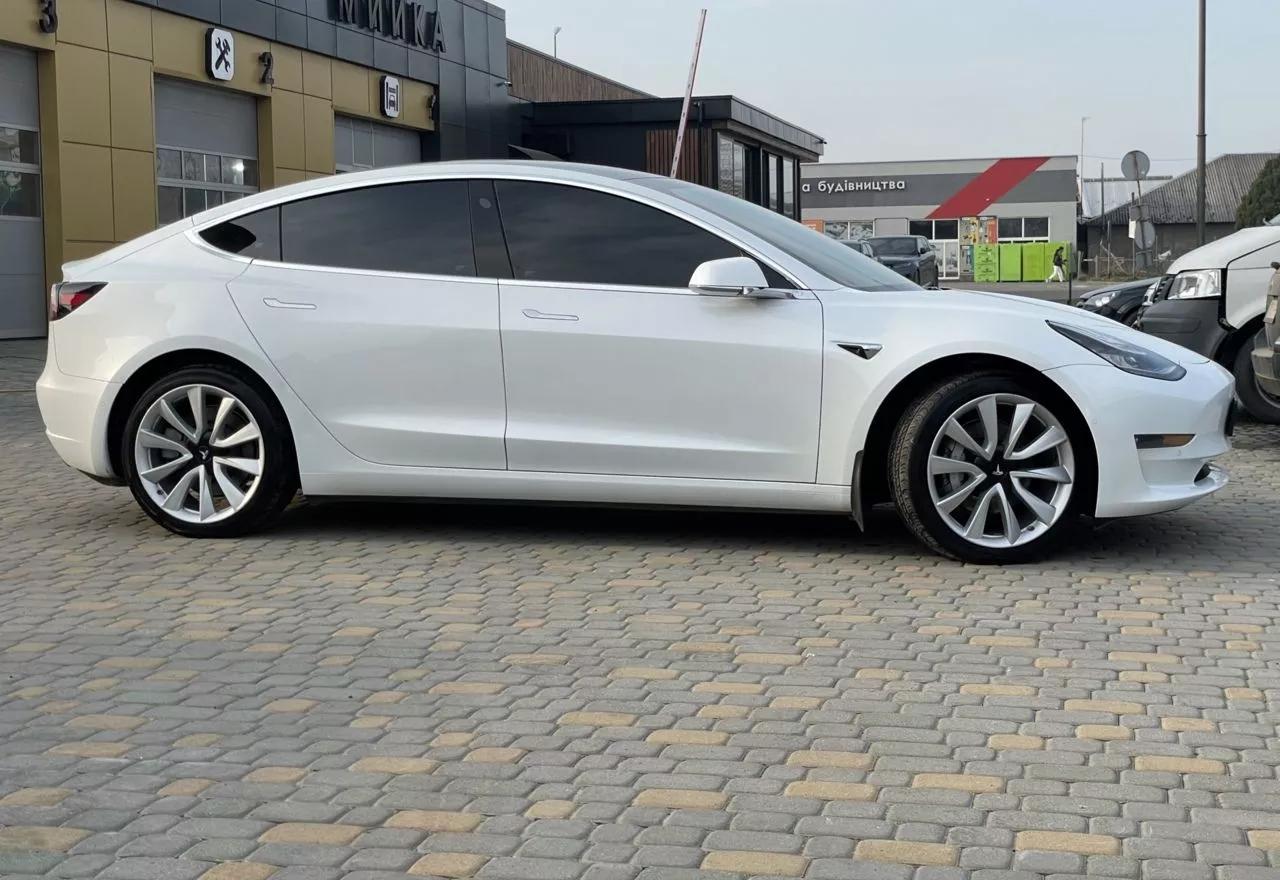 Tesla Model 3  80.5 kWh 2020thumbnail31