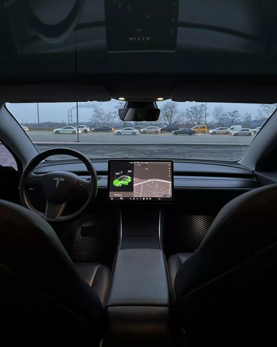 Tesla Model 3  75 kWh 2018101