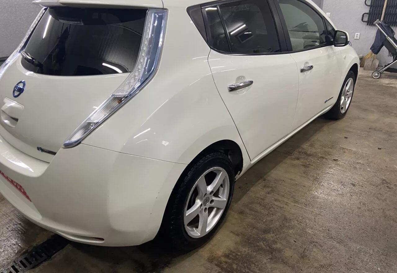 Nissan Leaf  24 kWh 201381