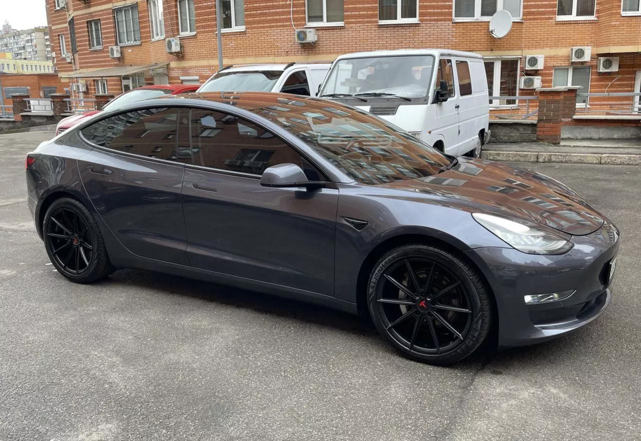 Tesla Model 3  2018thumbnail91