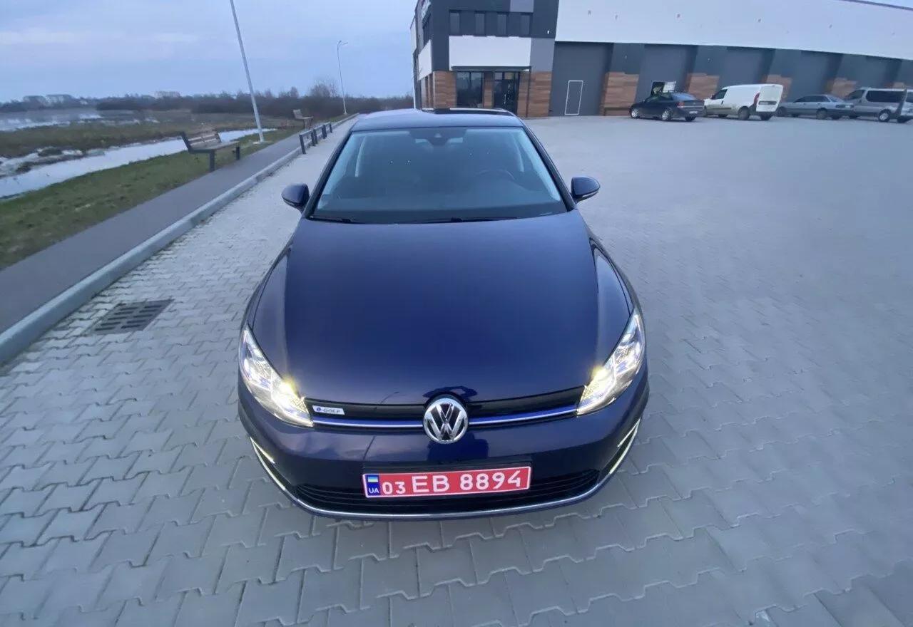Volkswagen e-Golf  36 kWh 2018thumbnail191