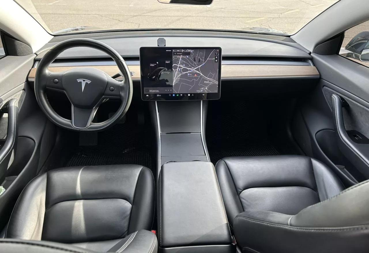 Tesla Model 3  75 kWh 2018111